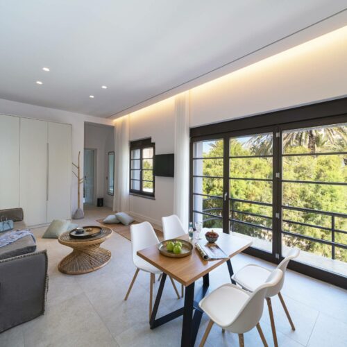 Suite with balcony
